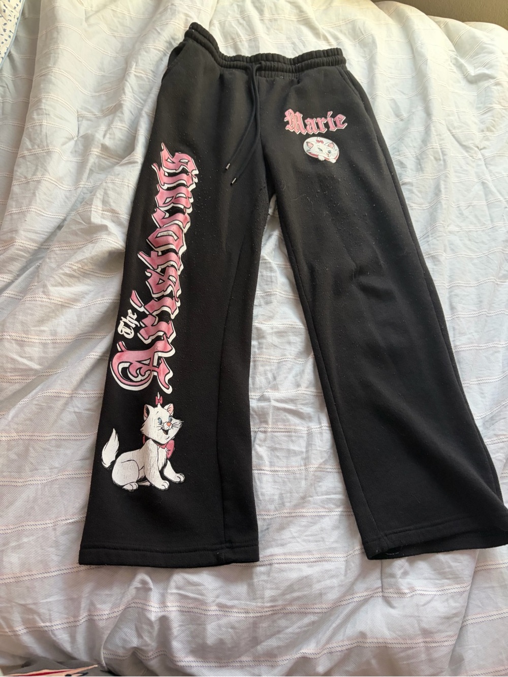 Disney aristocats Marie pants